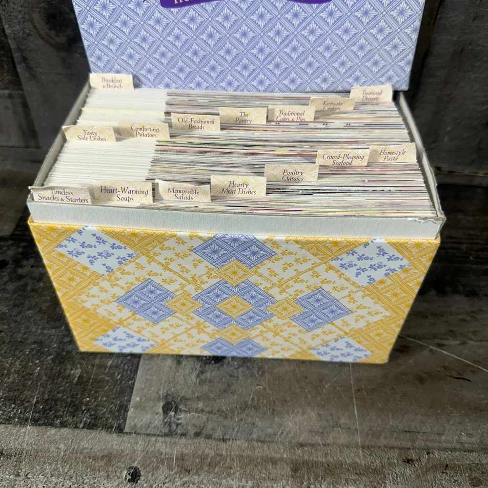 Grandma's Kitchen Treasured Family Recipes Boxed Recipe Card Set, Paper Original